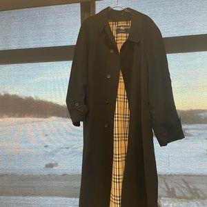Authentic Burberry Trench coat